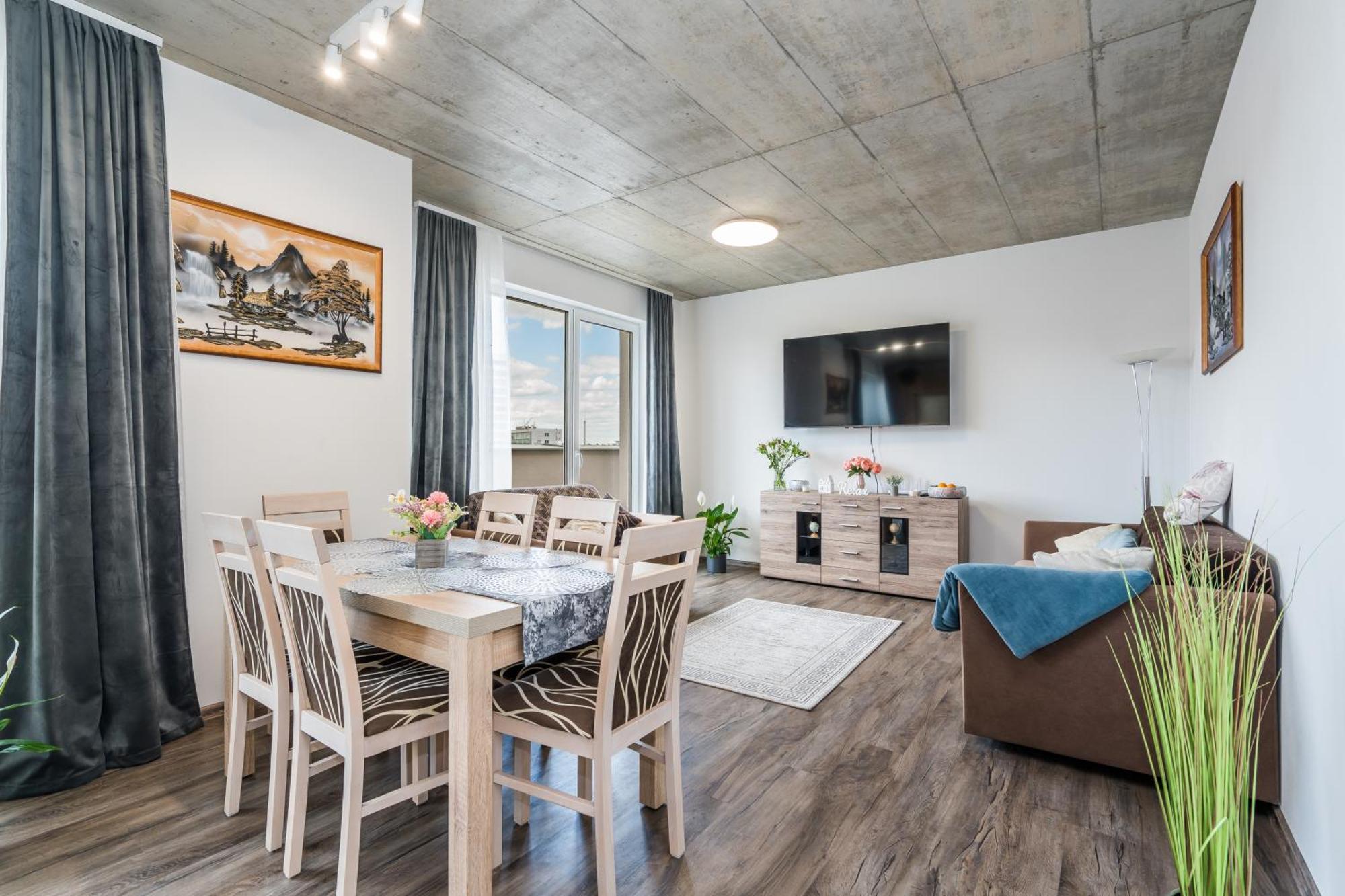 Perla Hradce 401 Lägenhet Hradec Králové Exteriör bild