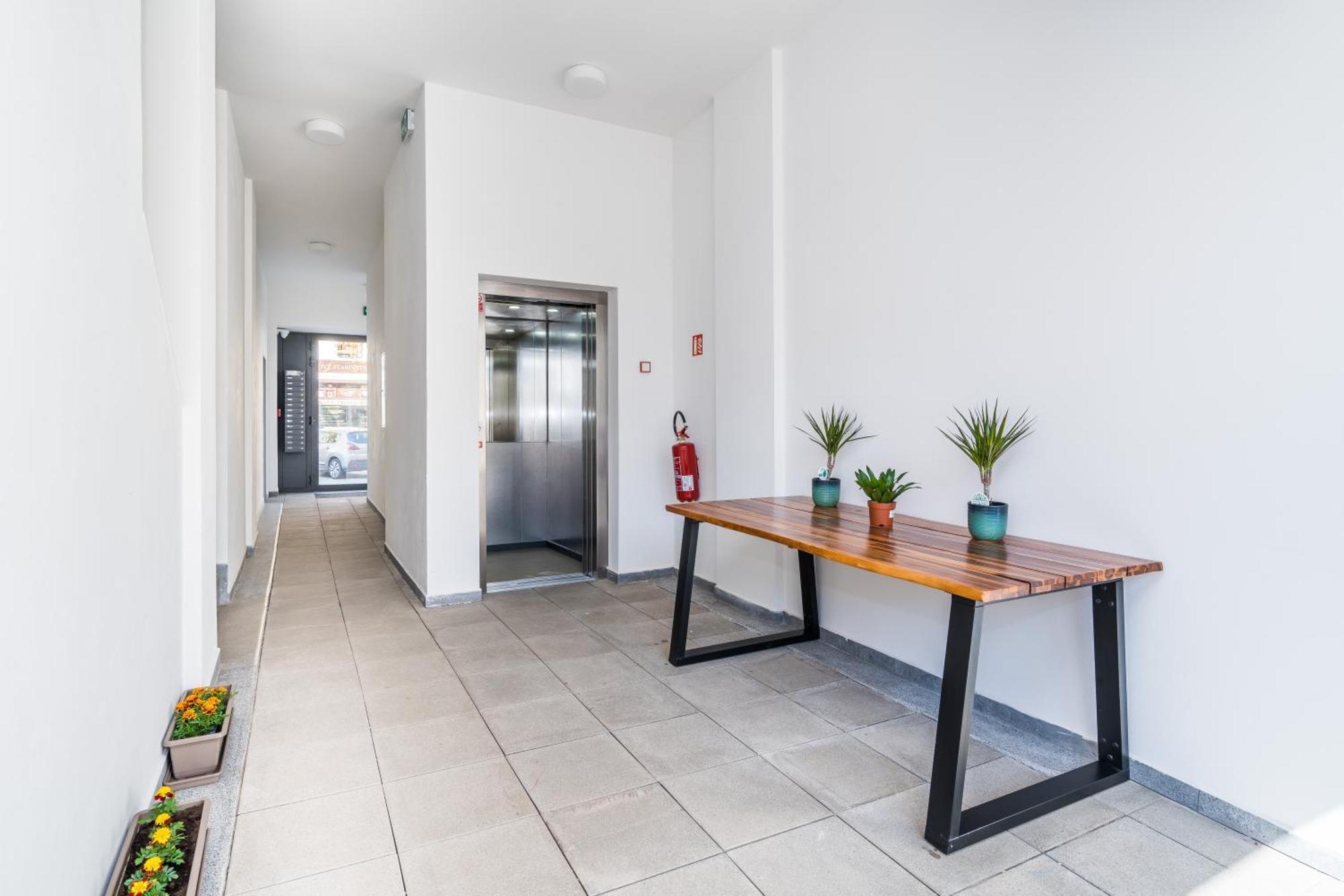 Perla Hradce 401 Lägenhet Hradec Králové Exteriör bild