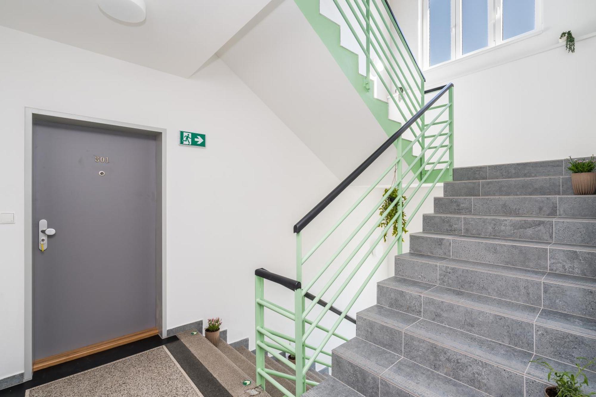 Perla Hradce 401 Lägenhet Hradec Králové Exteriör bild