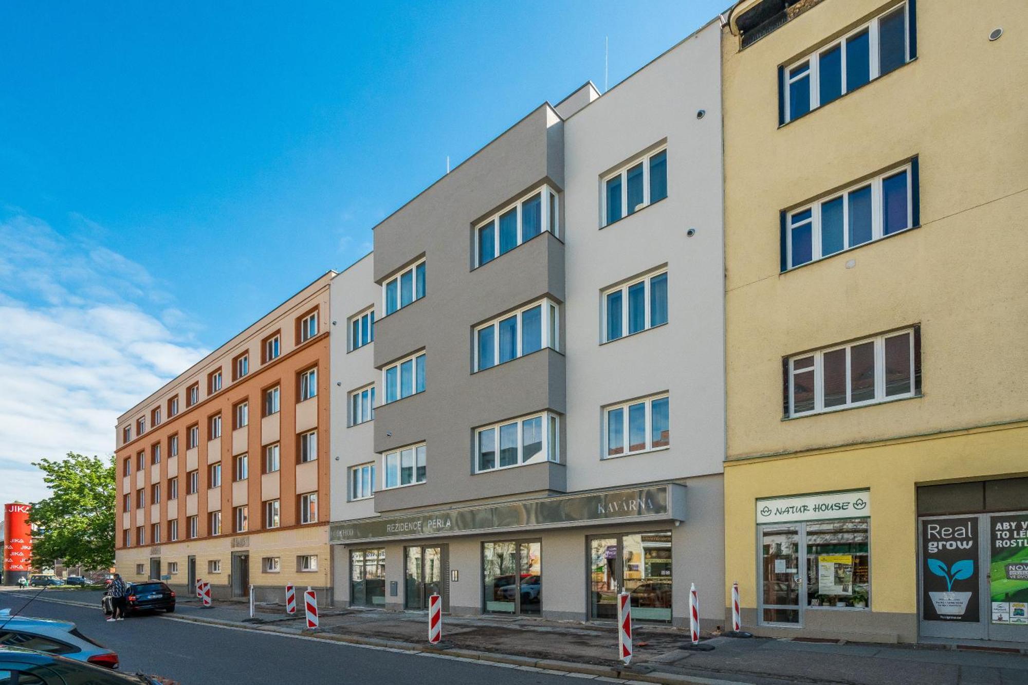 Perla Hradce 401 Lägenhet Hradec Králové Exteriör bild