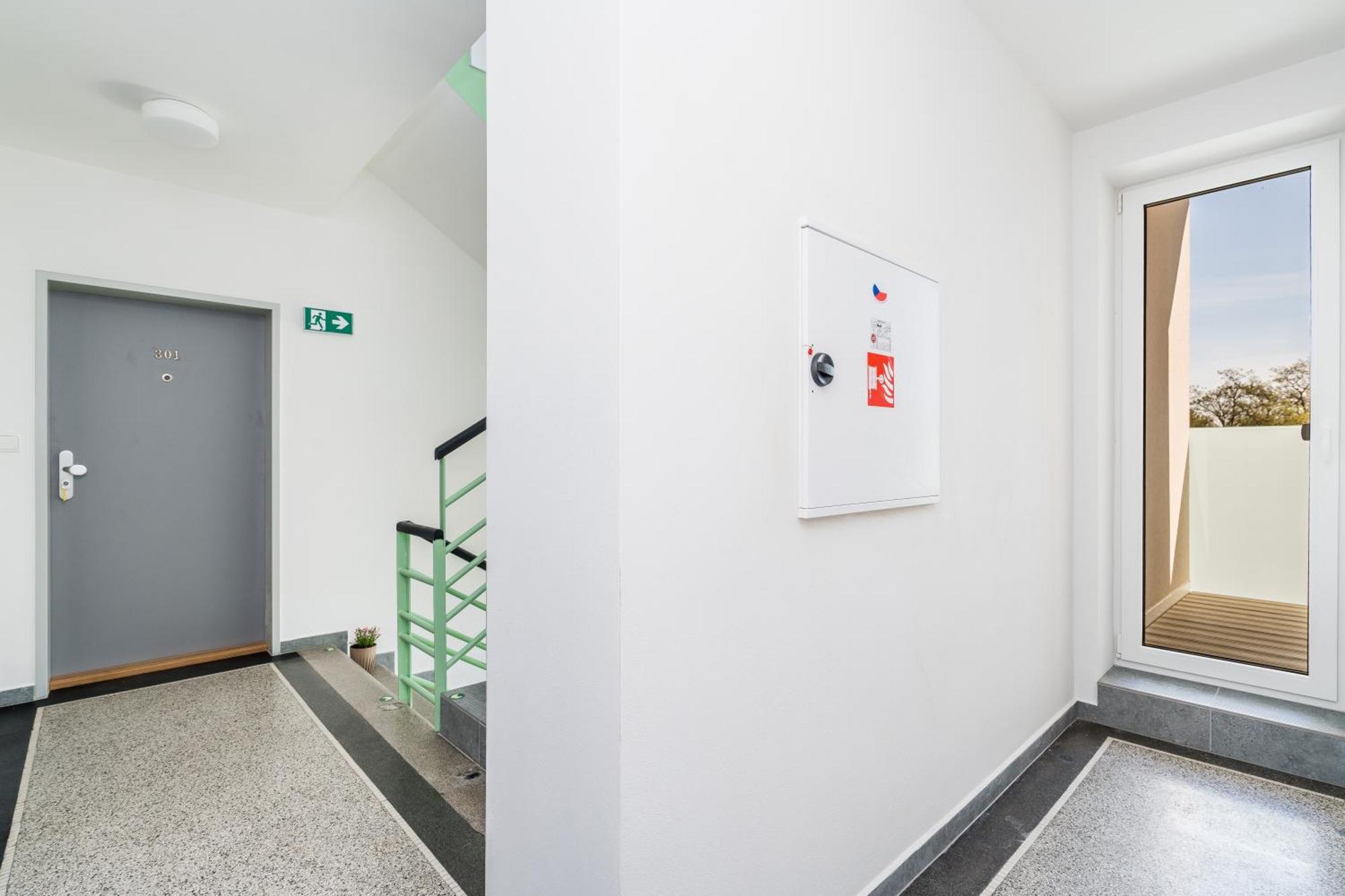 Perla Hradce 401 Lägenhet Hradec Králové Exteriör bild